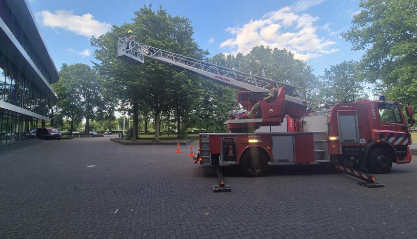 Geslaagde brandweeroefening op school