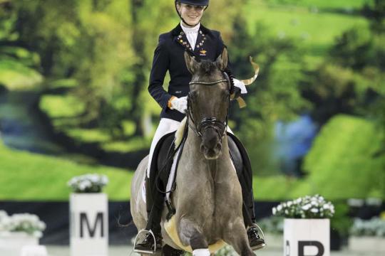 LOOT-leerlinge Eveline Bos Limburgs Kampioen