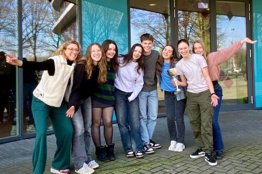 Het College wint Limburgs Jeugdparlement