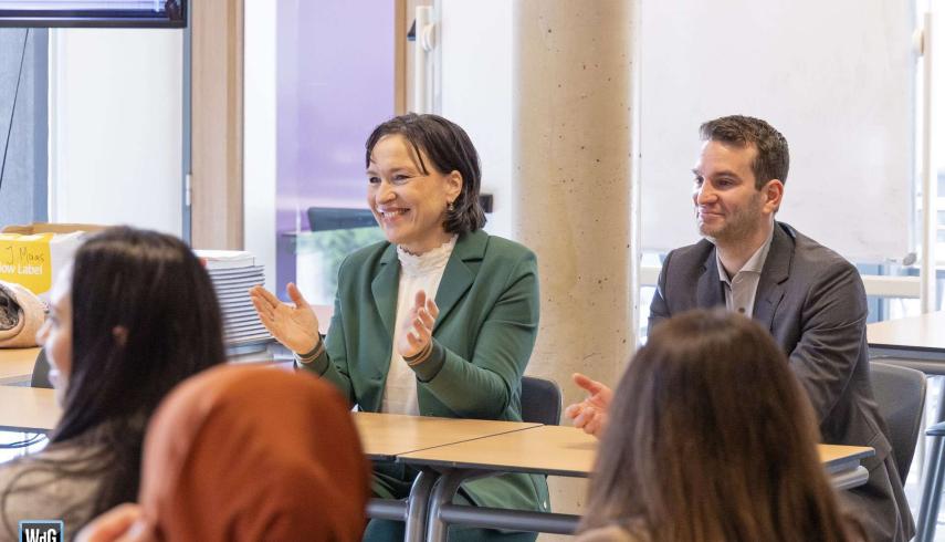 Gedeputeerde bezoekt traject Wereldburgers voor de klas